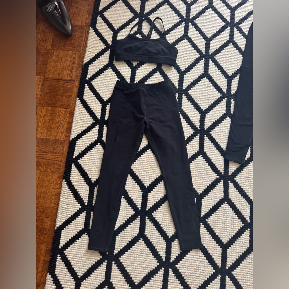 ALO Yoga Black SET